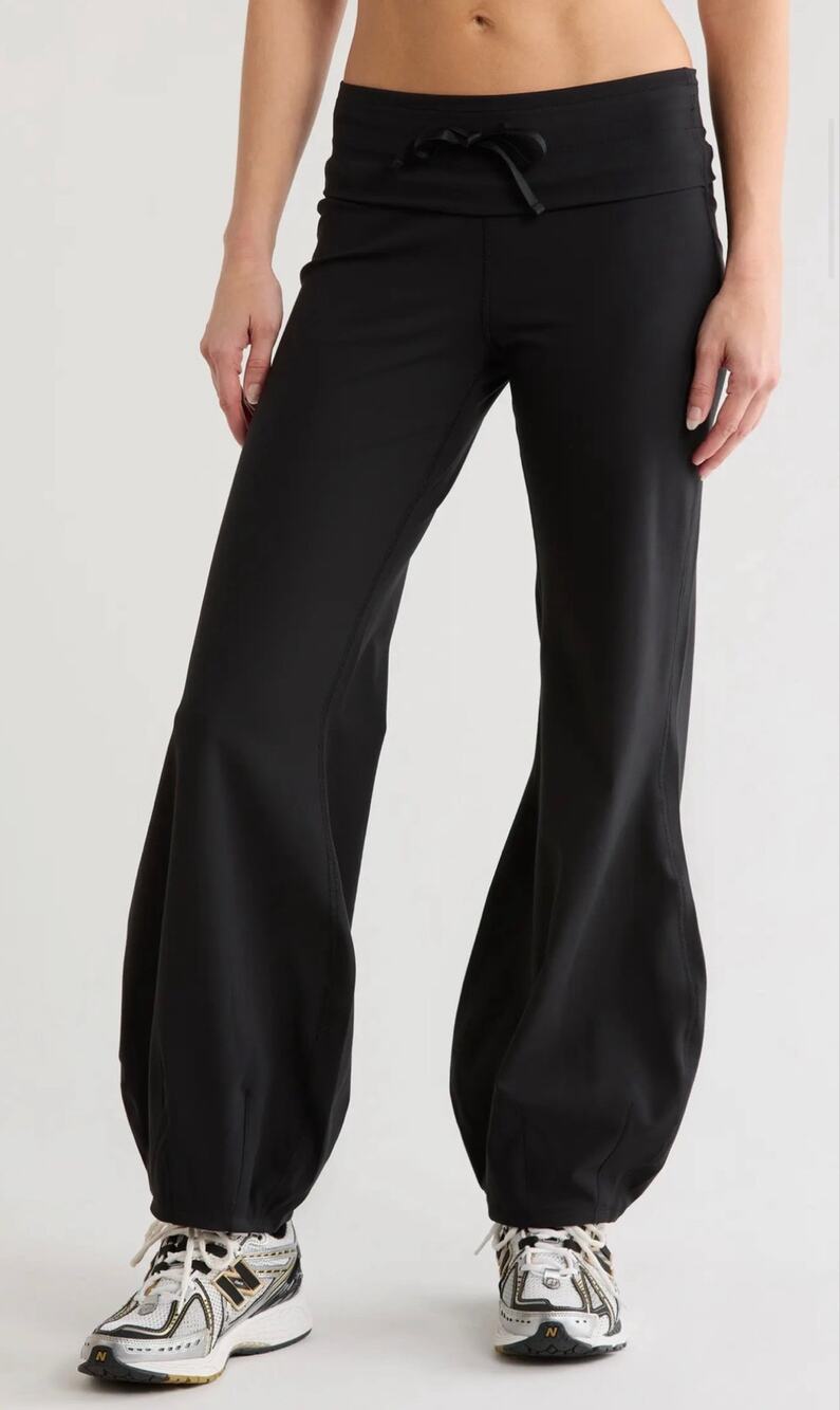 YOGALICIOUS Lux Jasmine Fold-Over Waist Harem Pants NWT XS $78.00 Black